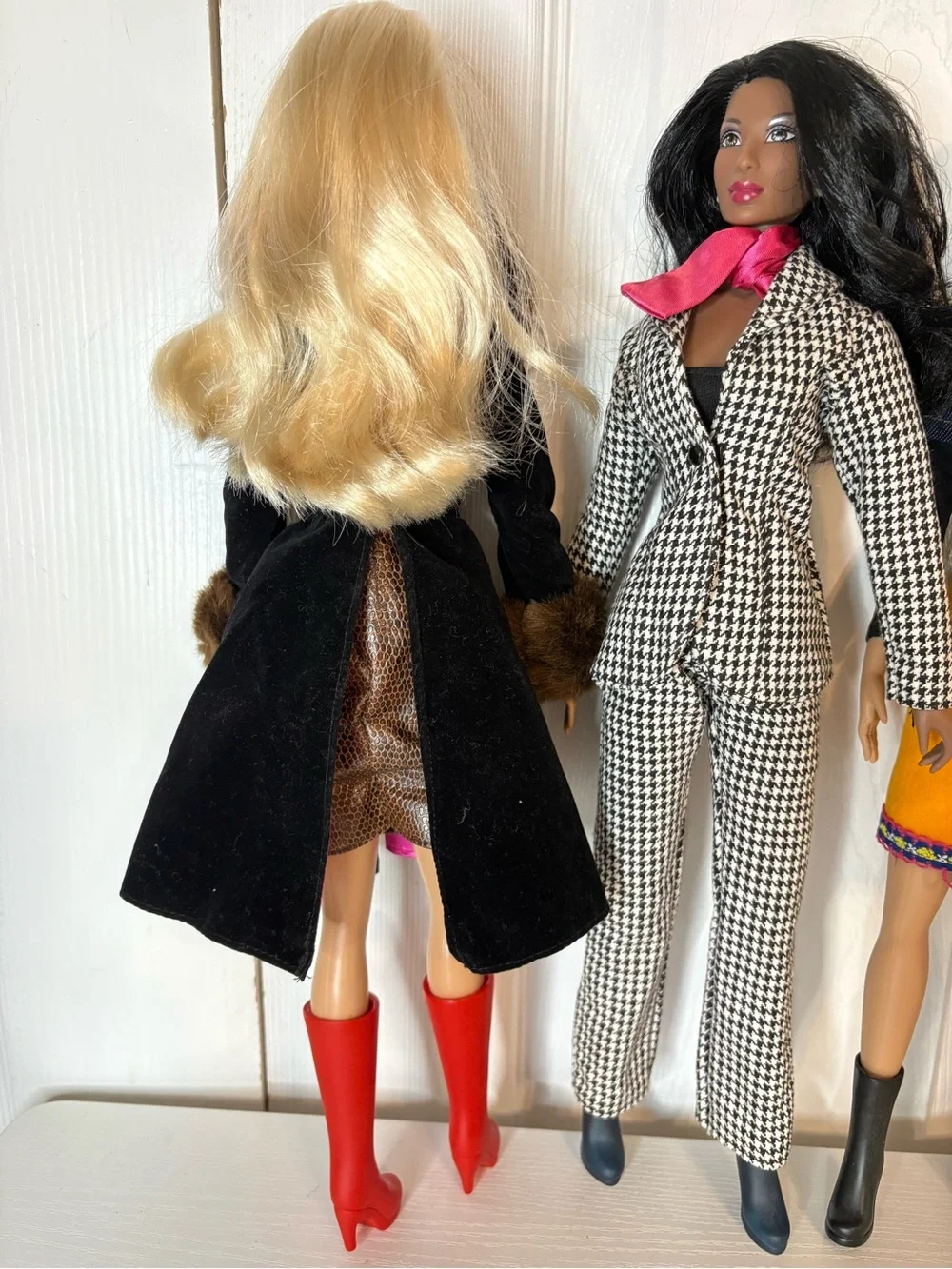 Lot of 6 Jakks Pacific Elle Trendwatch 15” Fashion Dolls City Chic Walk on Wild